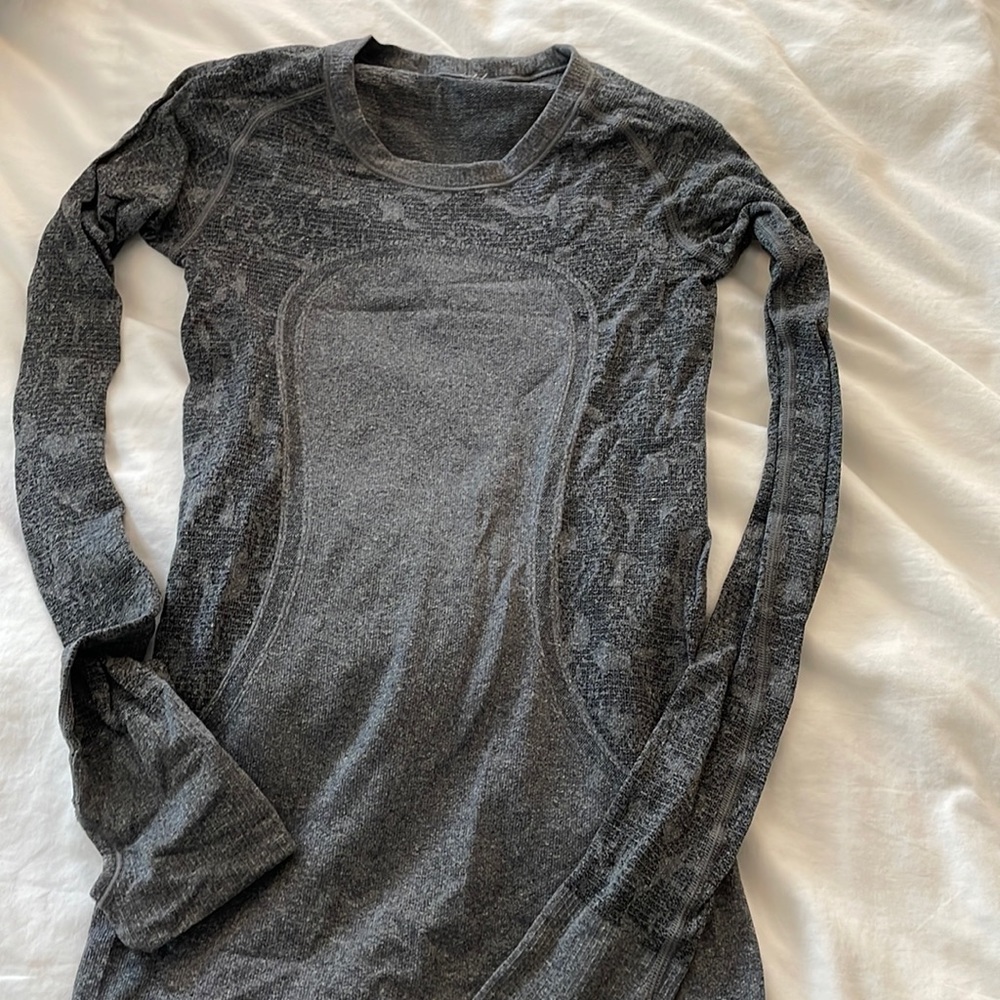 Lululemon long sleeve
